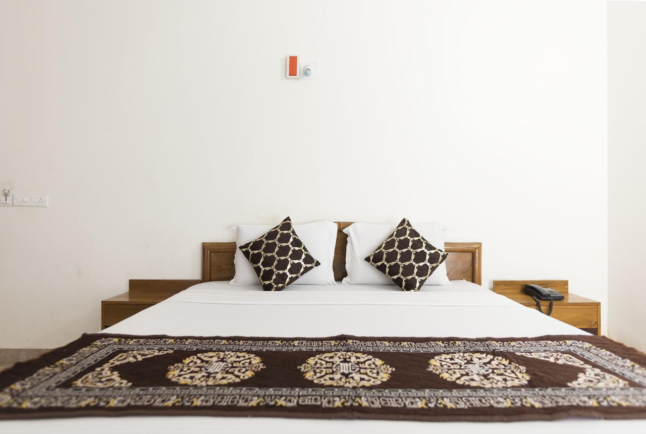 Hotel M J Residency Puri Eksteriør bilde